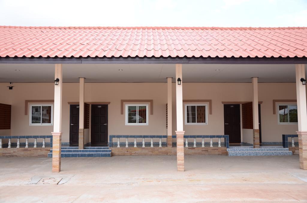 The Phant Hotel Surin Bagian luar foto