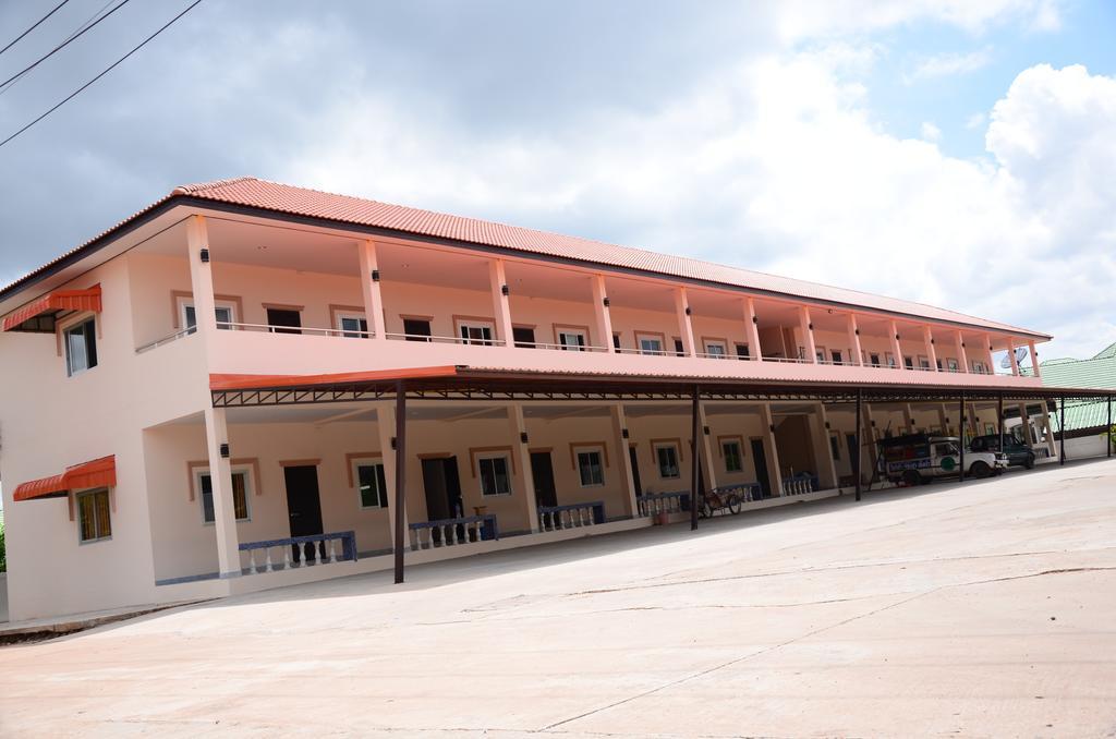 The Phant Hotel Surin Bagian luar foto