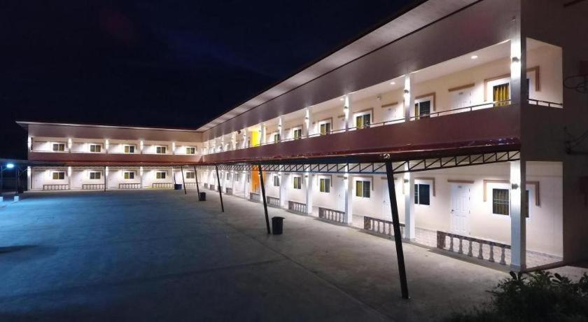 The Phant Hotel Surin Bagian luar foto