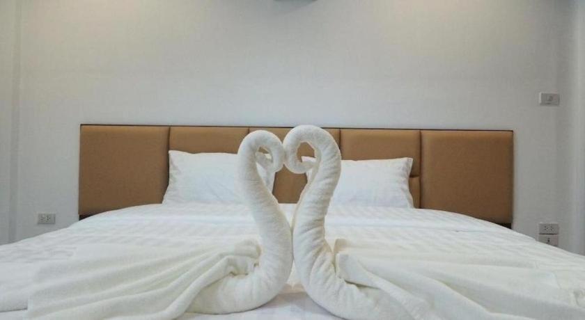 The Phant Hotel Surin Bagian luar foto