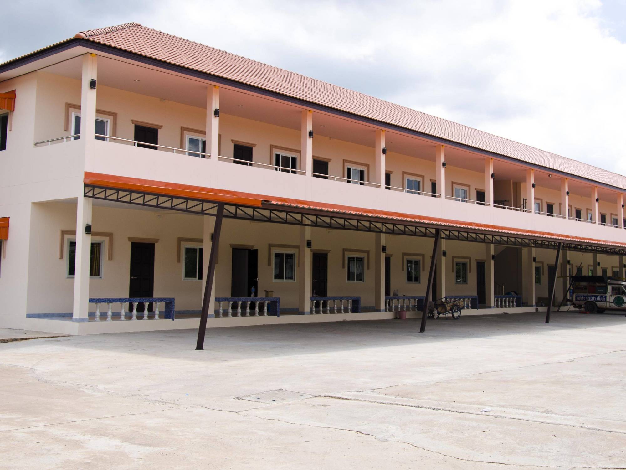 The Phant Hotel Surin Bagian luar foto
